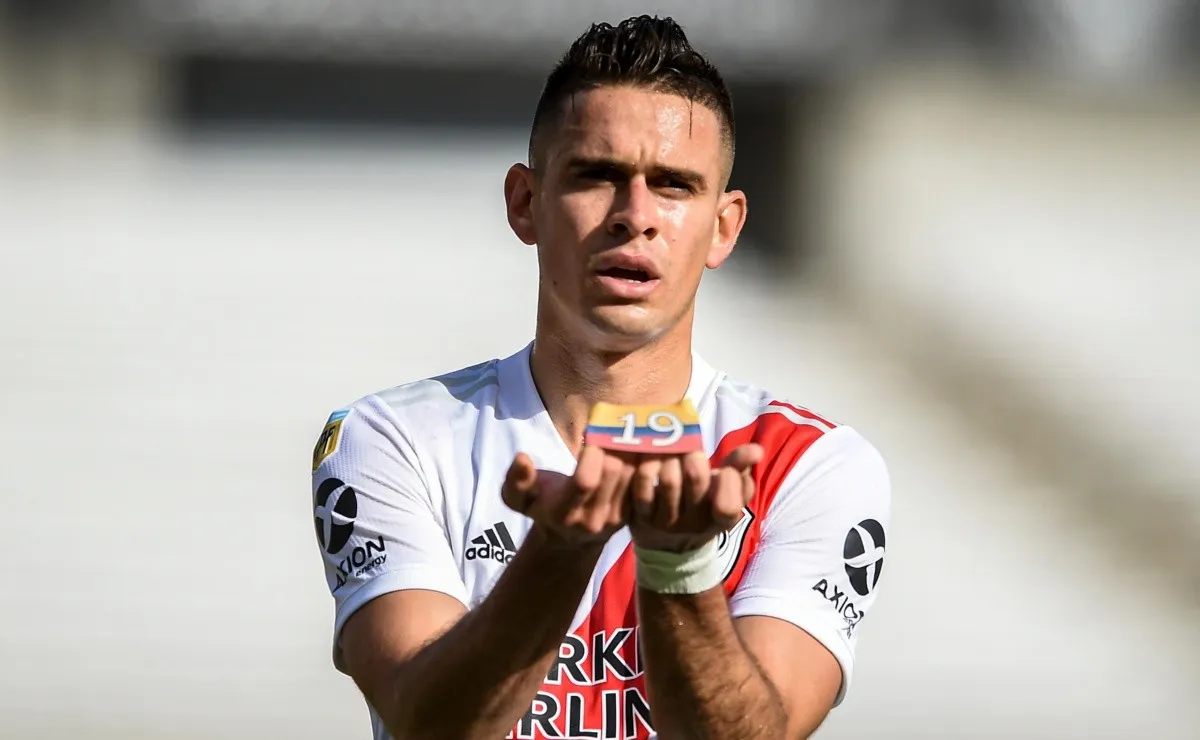 Rafael Santos Borré, delantero de River, fue convocado por Reinaldo Rueda para representar a la Selección Colombia por las Eliminatorias Sudamericanas.