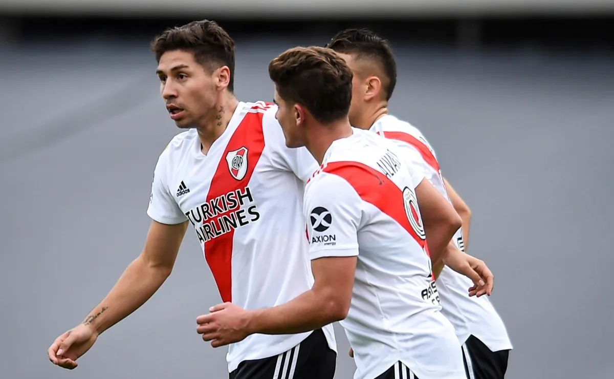 Gonzalo Montiel, al igual que Enzo Pérez y David Martínez no viajarán a Colombia para el partido entre River y Junior por la Copa Libertadores.