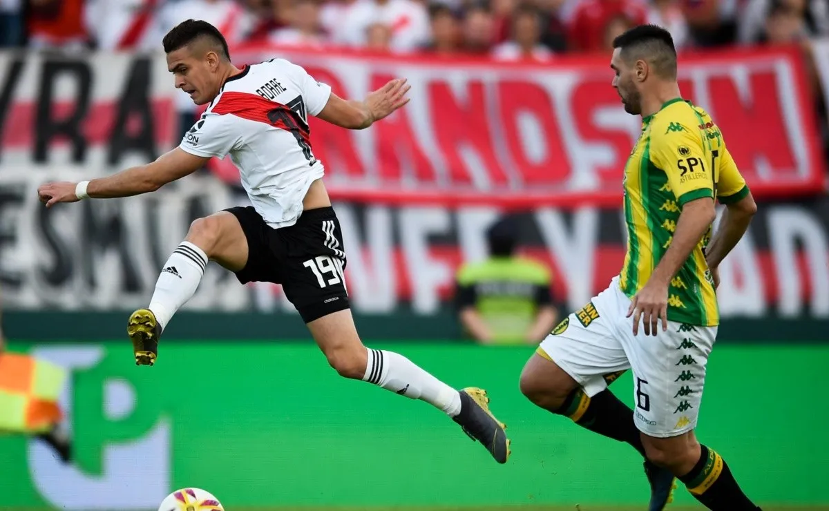 Rafael Borré regresaría al equipo titular.