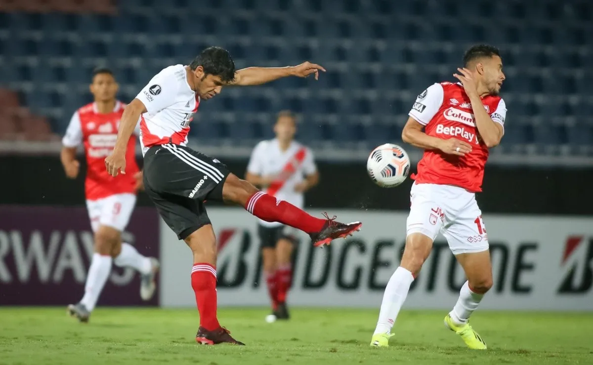 River se mide con Independiente Santa Fe por la tercera fecha de la Copa Libertadores.