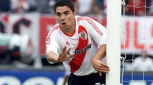 Hace 18 años que River no disputa un partido oficial un 1º de mayo.