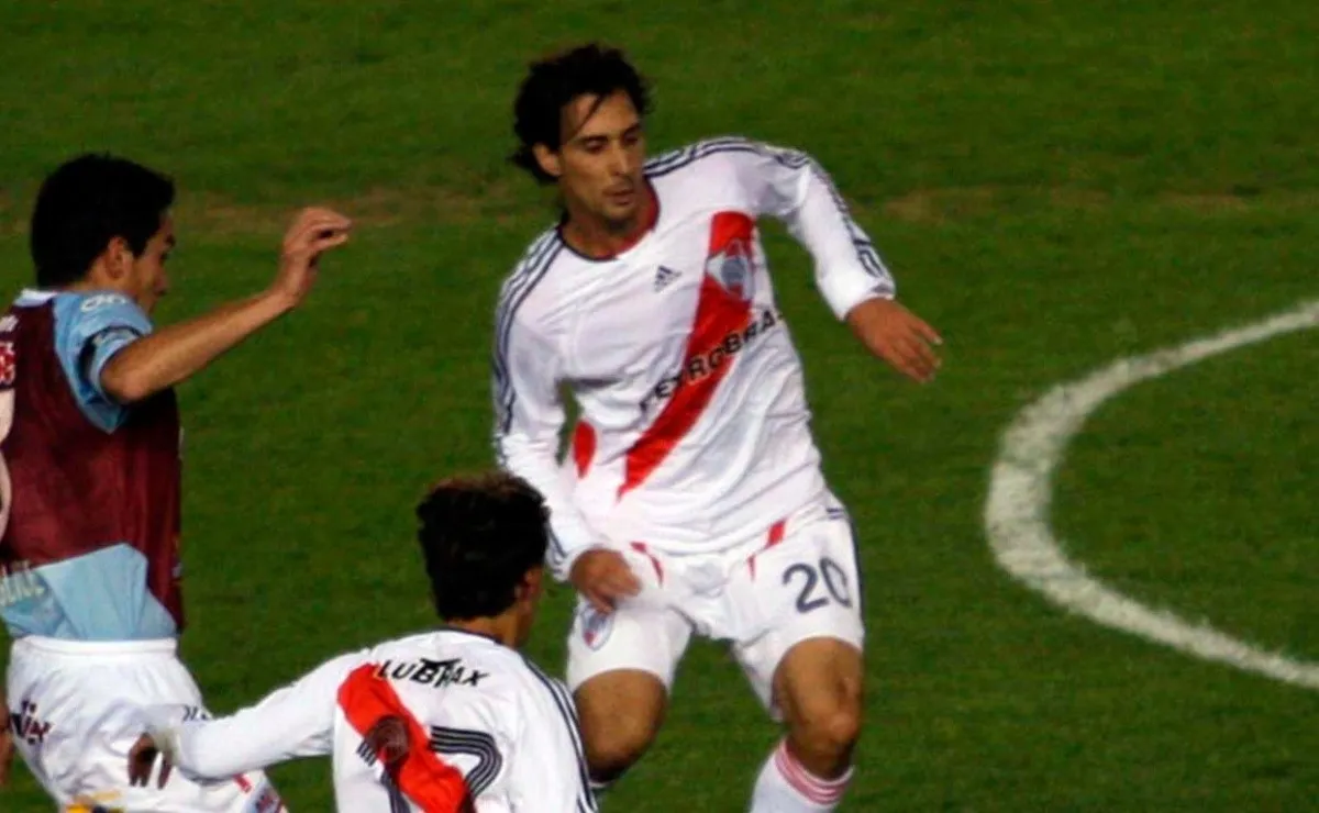 El ex volante central de River contó su paso por el Más Grande, los compañeros a los que más admiró, su vínculo con Marcelo Gallardo y su actualidad en San Telmo.