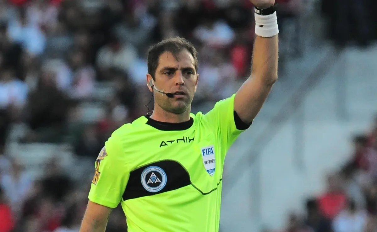 Fernando Echenique será el juez en el partido de la próxima fecha entre River y San Lorenzo.