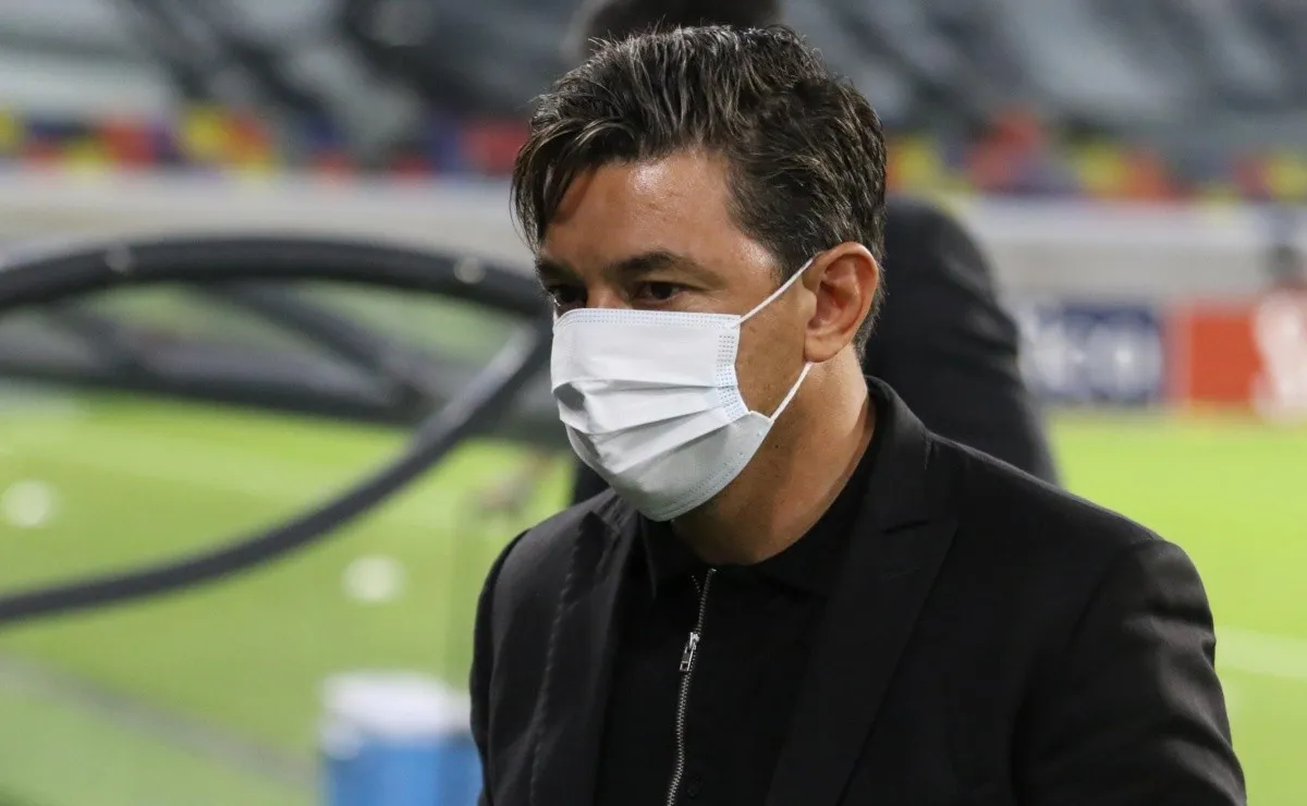 Nahuel Gallardo compartió una tremenda foto en Instagram donde se lo puede ver al Muñeco bien joven.