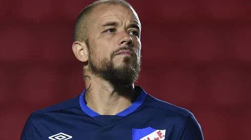 El Cabezón jugó los 90 minutos en la derrota de Nacional ante Argentinos Juniors por 2 a 0.