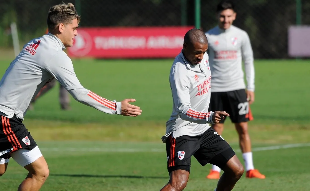 De La Cruz será titular frente a Fluminense en la Copa Libertadores.