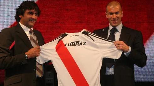 Zinedine Zidane habló luego del pase del Real Madrid a la semifinal de la Champions League y volvió a demostrar su idolatría por Enzo Francescoli.