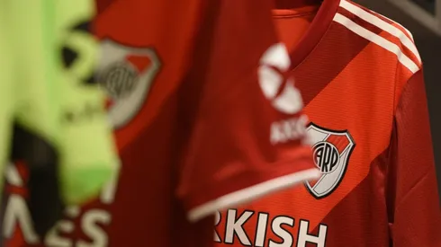 El Más Grande va a utilizar la camiseta alternativa frente a Central Córdoba.