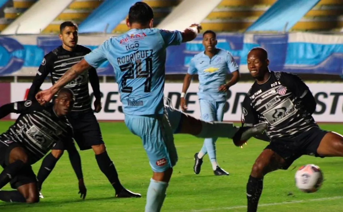 River conocerá al último integrante del Grupo D de la Copa Libertadores este jueves por la noche cuando Junior y Bolivar completen la Fase 3 del certamen.