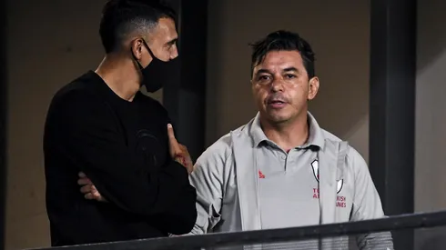 Matías Suárez sigue entrenando diferenciado y está en duda.