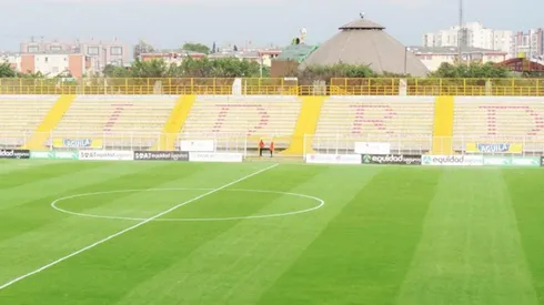 El Estadio Metropolitano de Techo tiene una capacidad para 8000 personas