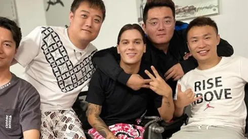 El colombiano se muestra feliz en su estadía en China