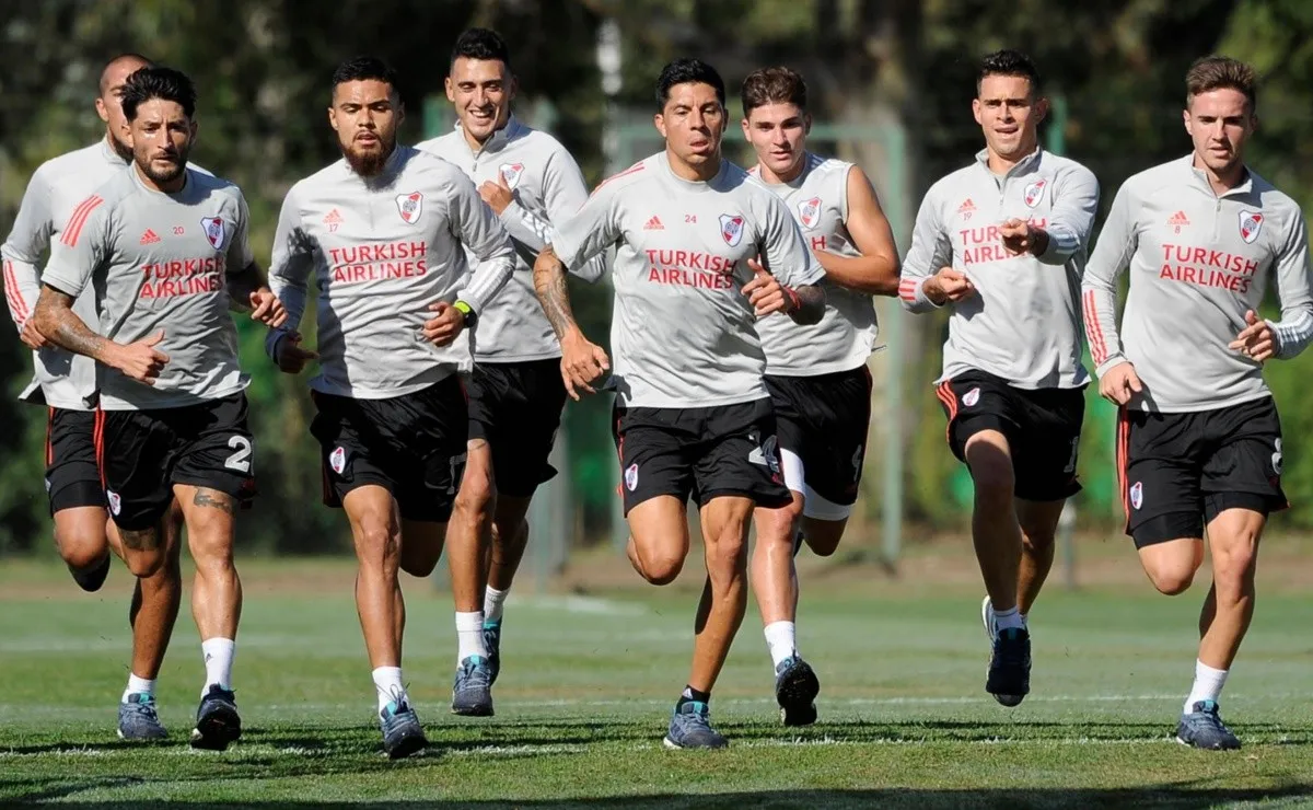 Marcelo Gallardo evalúa las variantes para enfrentar a Atlético Tucumán