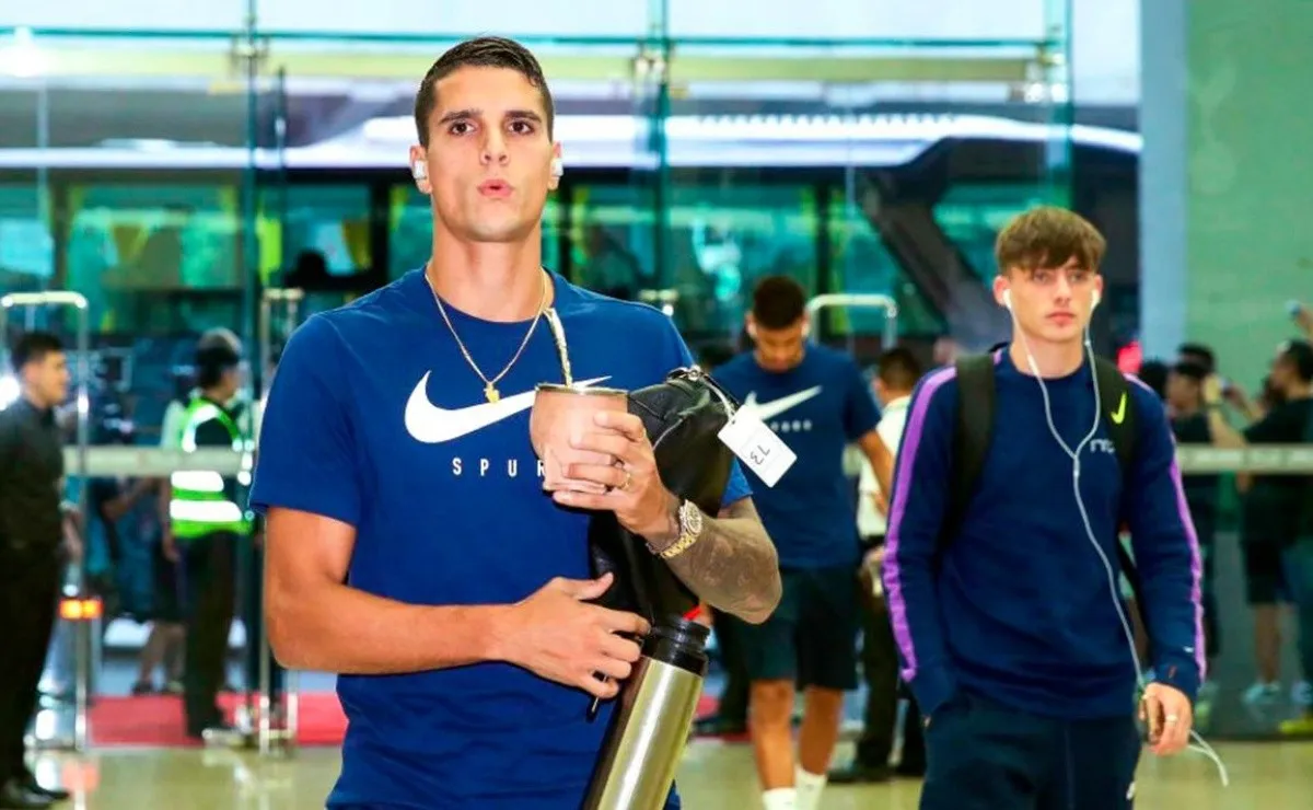 Erik Lamela dialogó con la cuenta oficial del Tottenham en español y habló de su gol de rabona en River cuando jugaba en las Inferiores.
