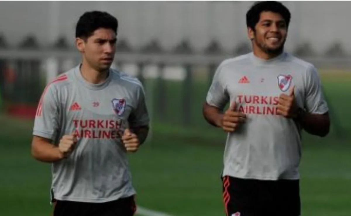 Robert Rojas será padre en las próximas horas, y Gonzalo Montiel entrenó sin ningún problema