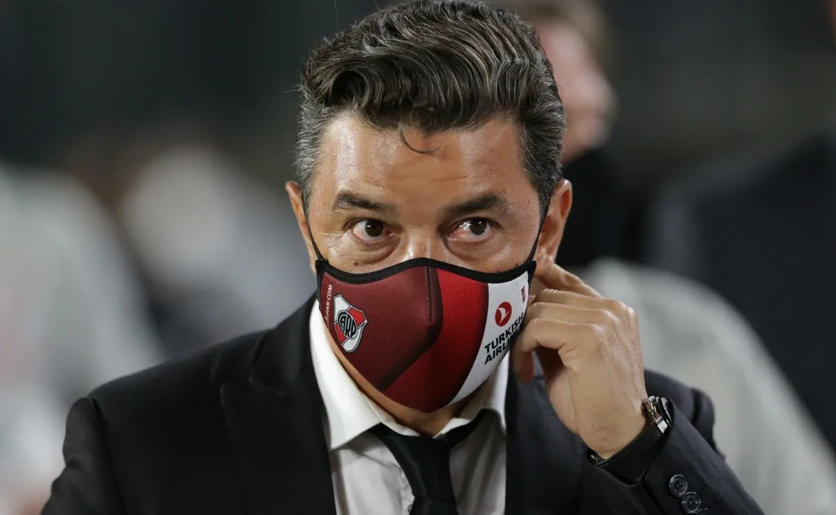 El Muñeco realizaría una sola variante con respecto a los once que golearon 6 a 1 a Godoy Cruz la fecha pasada.
