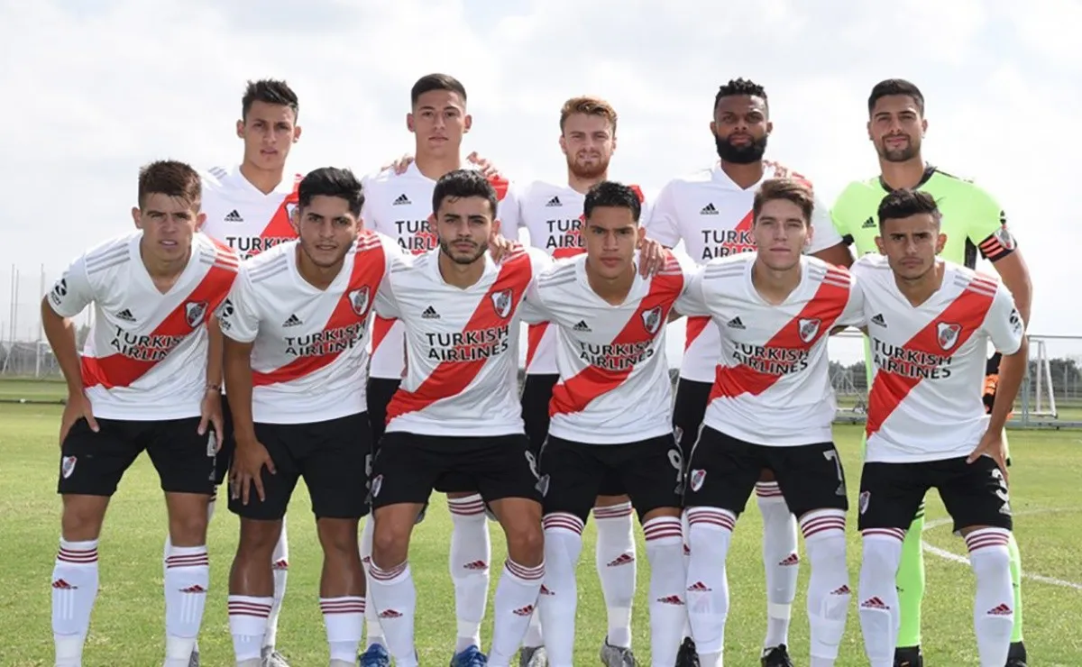 Los chicos del Más Grande lideran el grupo A con 16 unidades.