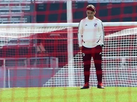 Práctica para seguir adaptándose al nuevo césped del Monumental