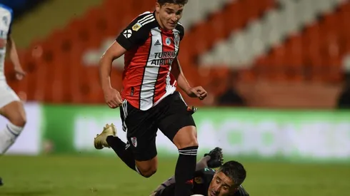 Julián Álvarez jugó un partidazo contra Godoy Cruz por la Copa de la Liga Profesional, convirtió un gol y brindó tres asistencias.