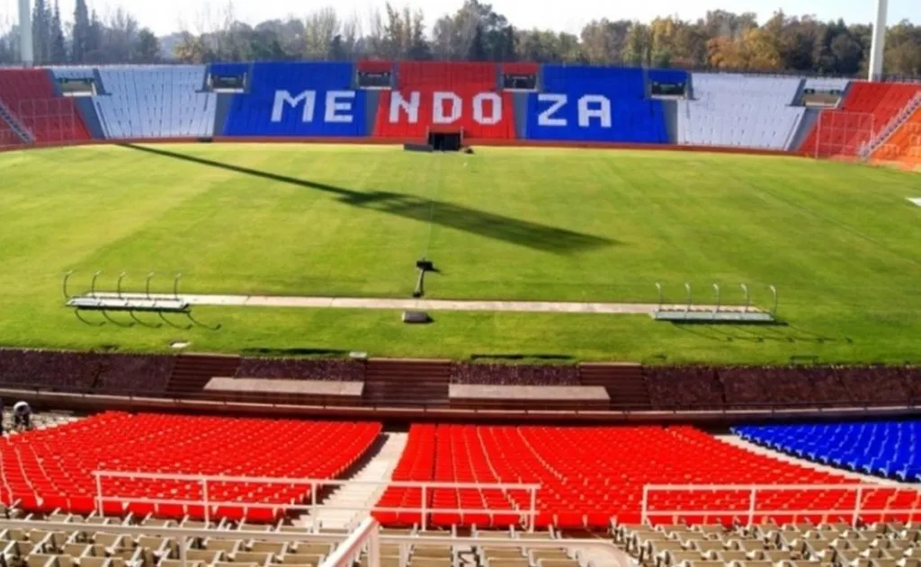 El Estadio Malvinas Argentinas vuelve a recibir a River.