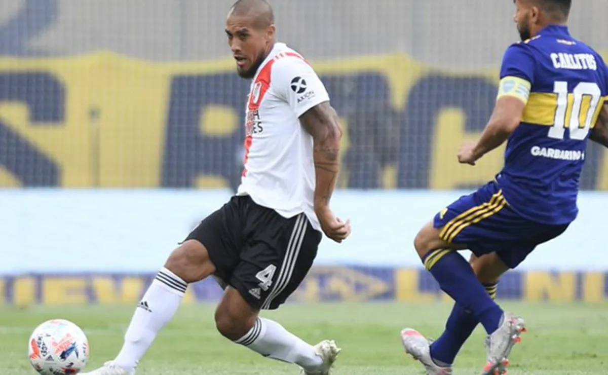 Maidana volvió a ser titular con la camiseta de River en la Bombonera.