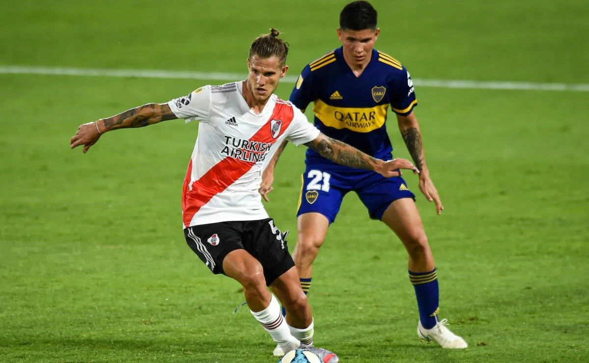 Marcelo Gallardo podría volver a sorprender al eterno rival con el ingreso de algún futbolista que no estaba en los planes de Miguel Ángel Russo.