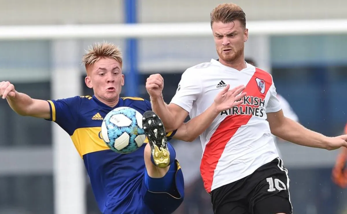Lucas Beltrán, uno de los refuerzos de la Primera que bajó a Reserva para el superclásico.