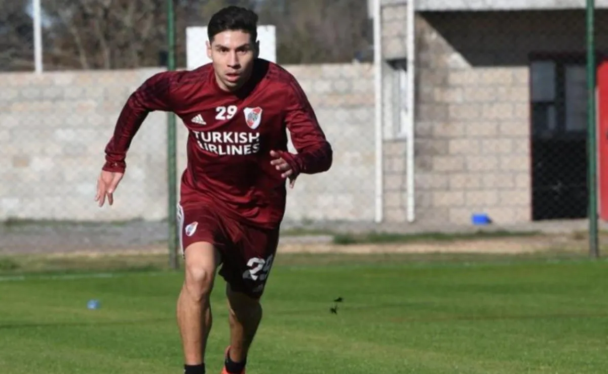 Gonzalo Montiel regresó a las prácticas de River