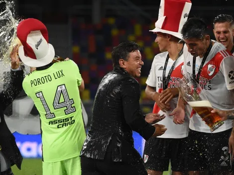 ¿Quién bañó en cerveza a Gallardo?