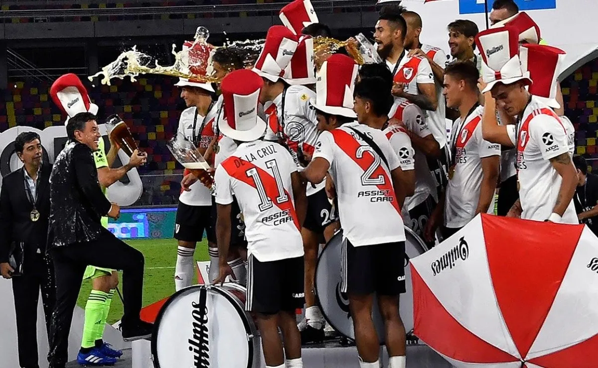 Marcelo Gallardo decidió darle un día de descanso al plantel luego del triunfo por 5 a 0 a Racing por la Supercopa Argentina. El sábado vuelven a los entrenamientos.