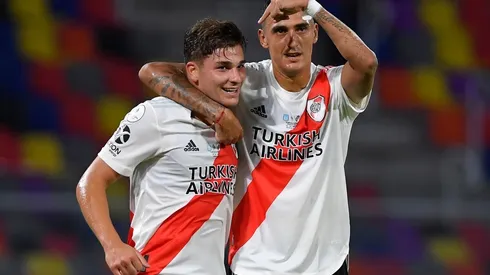 Los cinco goles de River contra Racing en la Supercopa Argentina con sonido ambiente.