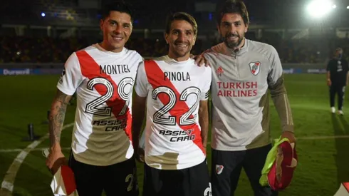 El homenaje de Enzo Pérez y Ponzio a Montiel y Pinola