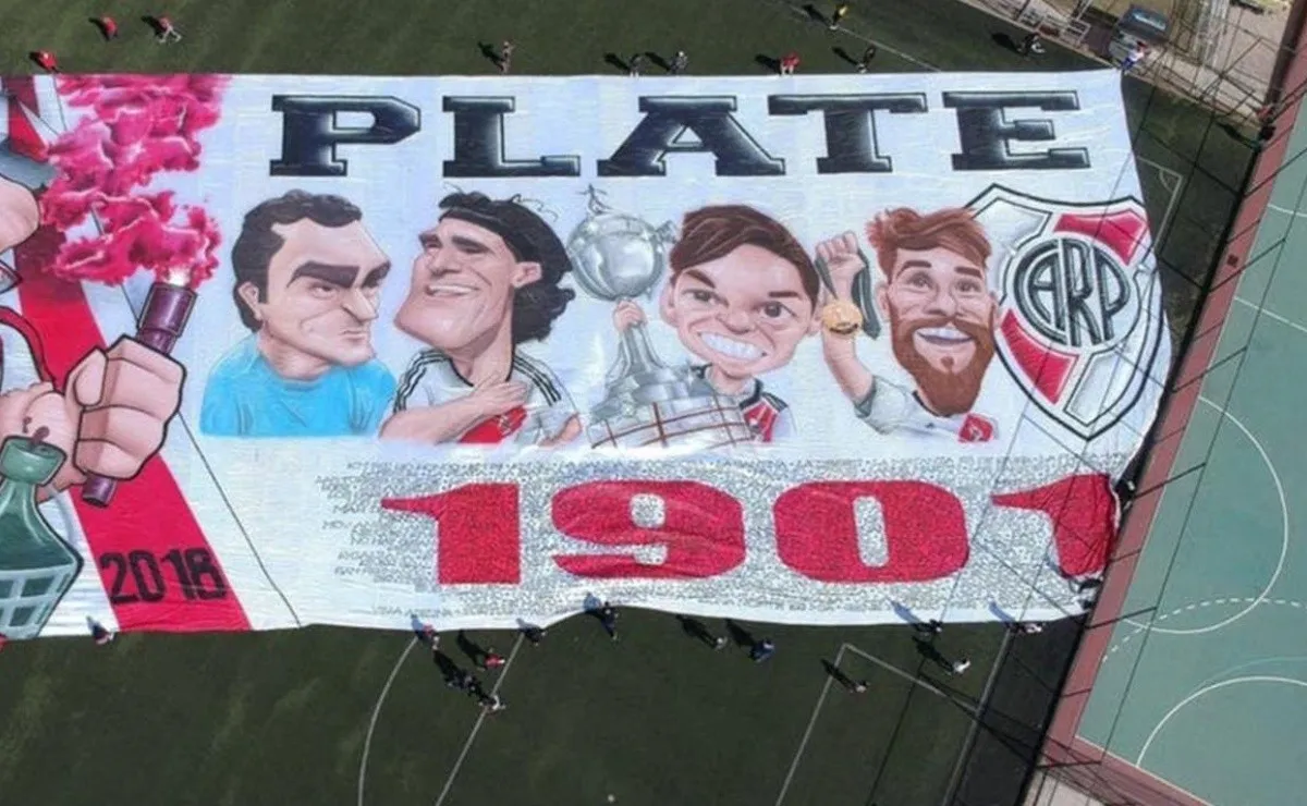 Leonardo Ponzio estuvo presente en la bandera de los ídolos de River