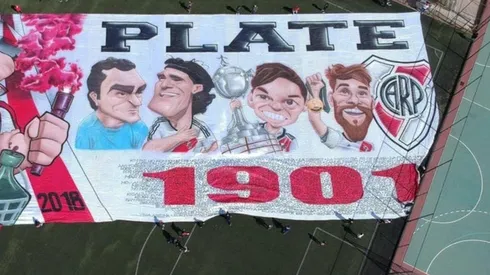 Leonardo Ponzio estuvo presente en la bandera de los ídolos de River