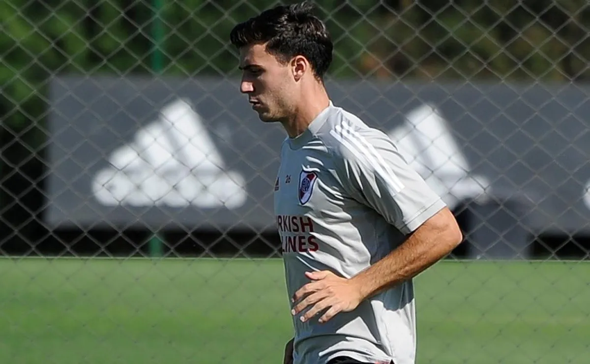 José Paradela utilizará el número 26 que dejó vacante Nacho Fernández, el volante continuará su carrera en Atlético Mineiro.