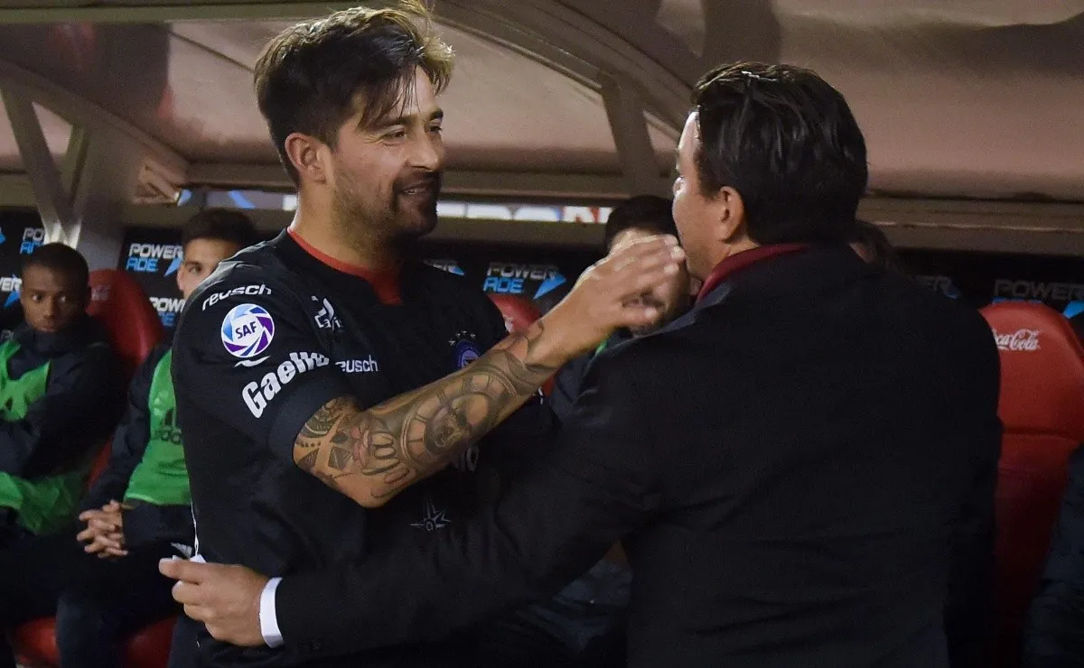 Leonardo Pisculichi jugó dos temporadas en River junto a Marcelo Gallardo