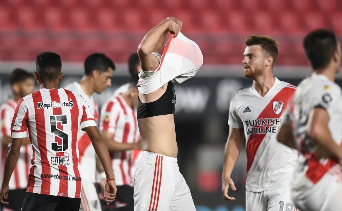 El equipo de Marcelo Gallardo cayó ante Estudiantes por la primera fecha de la Copa de la Liga Profesional y puso fin a una racha de 17 partidos sin perder de visitante.