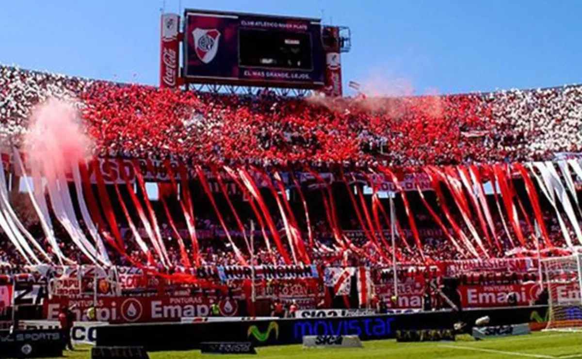 La AFA envió un pedido a las provincias para poder habilitar público en parte de las canchas