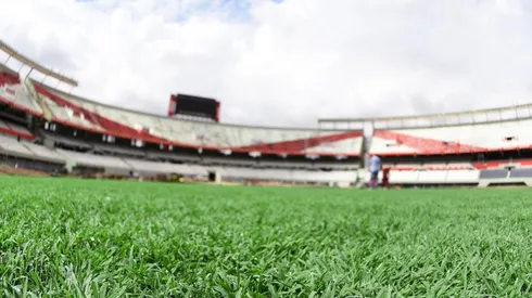 River compartió en sus redes sociales el estado actual del césped del Monumental, en unos días se colocará el sintético y ya quedará listo para volver a jugar en casa.