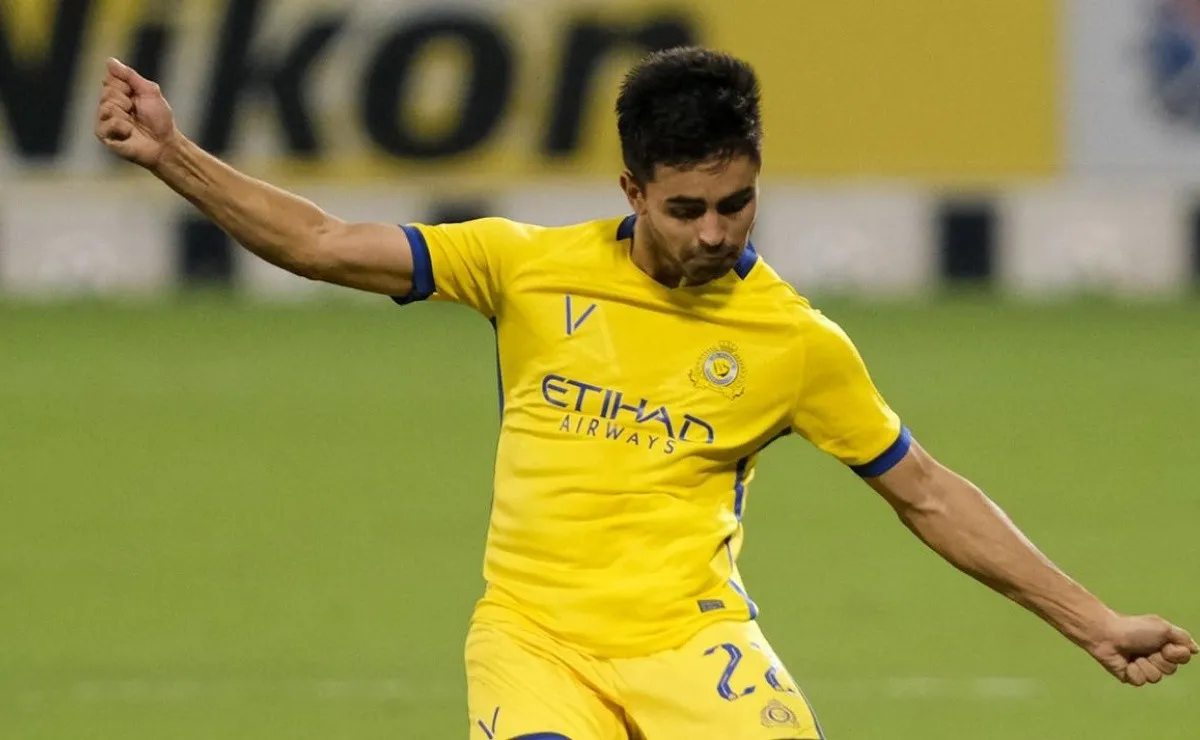 Gonzalo Martínez podría abandonar el fútbol árabe en las próximas horas
