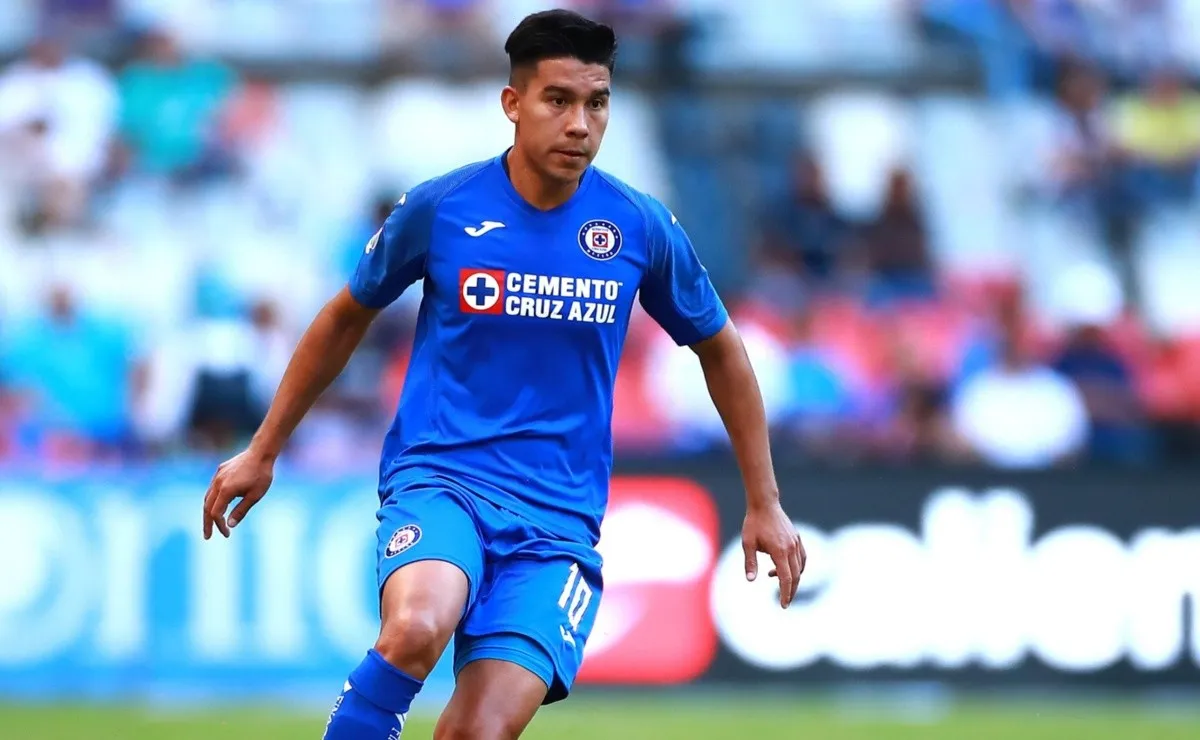 Pol Fernández se encuentra en México a la espera de su futuro