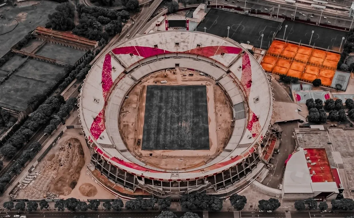 El objetivo es que el Monumental esté listo para mediados de febrero.