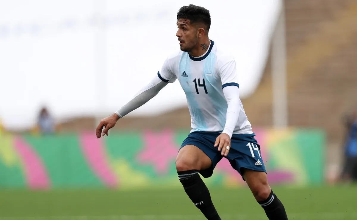 Facundo Medina se mostró agradecido con River por haberlo formado como jugador y como persona y además habló de la charla que tuvo con Gallardo antes de irse.