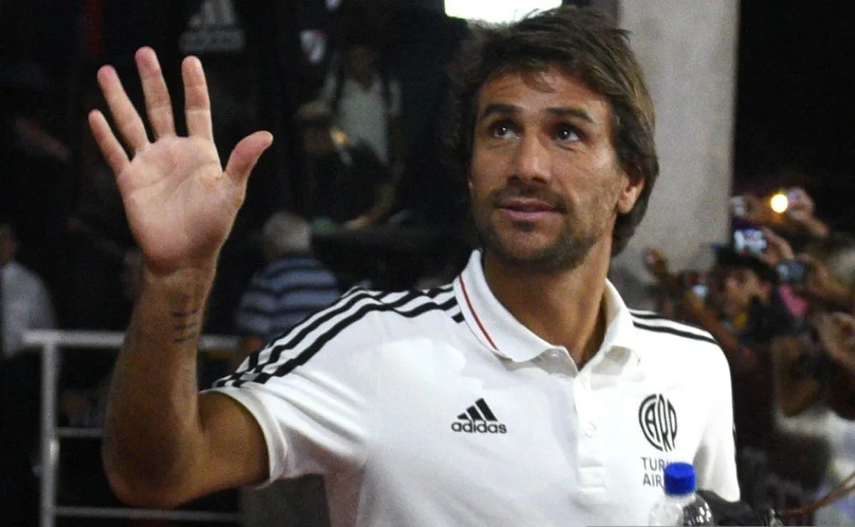 Leonardo Ponzio todavía no resolvió su futuro futbolístico después de junio