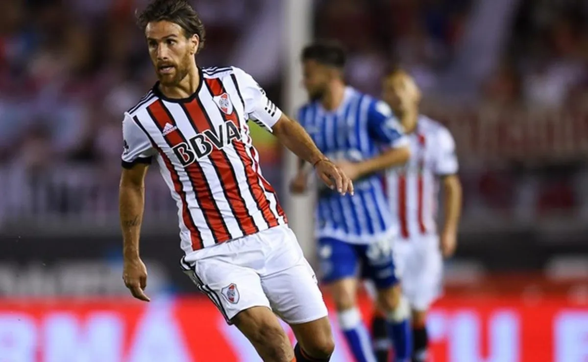 La última camiseta tricolor que estrenó River fue en el año 2018