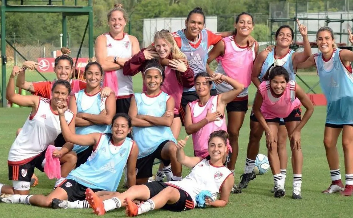 River y Boca definirán al primer campeón de la era profesional del fútbol femenino este martes a partir de las 19.10 en el Estadio de Vélez.