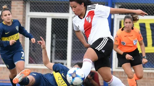 River enfrenta a Boca en el Estadio José Amalfitani a partir de las 19.10 horas por la final del Torneo de Transición femenino. Será televisado por TNT Sports.