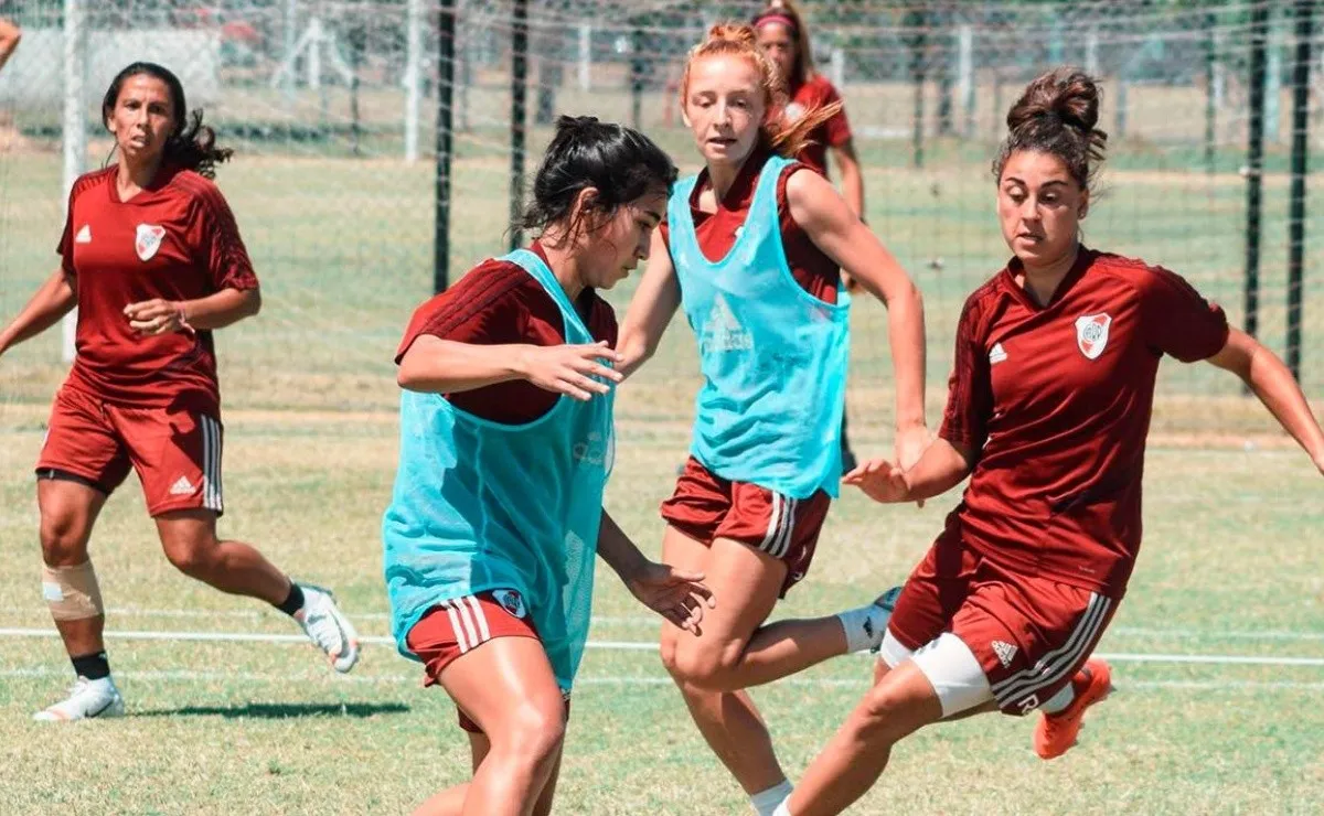 Las Más Grandes se preparan para la final del Torneo de Transición de fútbol femenino, las chicas de River enfrentarán a Boca en el José Amalfitani el próximo martes.
