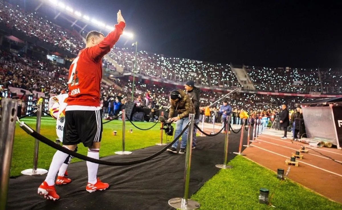 Rodrigo Mora disputó en River 182 partidos, convirtió 41 goles y ganó nueve títulos.