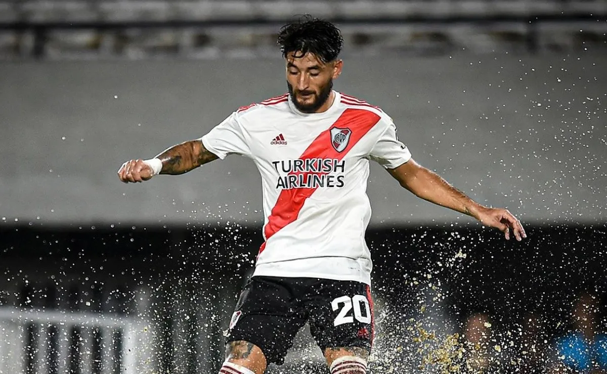 Milton Casco sufrió una distensión en su isquitibial izquierdo y se está entrenando para llegar en condiciones al partido contra Palmeiras por Copa Libertadores.